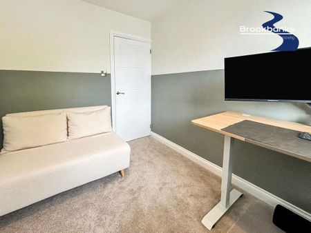 3 bedroom semi-detached house to rent - Photo 4