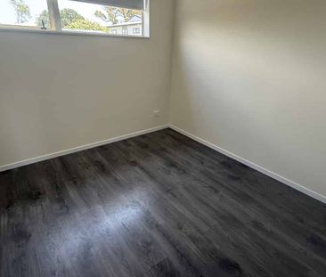 Lovely 4 bedrooms Home - Photo 3