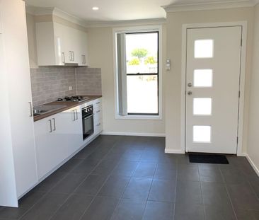 Cosy 1 Bedroom Duplex - Photo 5