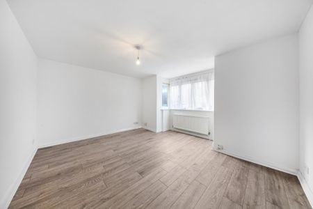 Oliver Grove, London - Photo 3