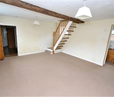 2 bedroom semi-detached house to rent - Photo 6