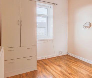 3 bed semi-detached house to rent in Maesgwyn, Cwmbran, NP44 - Photo 4