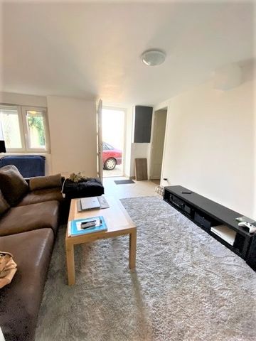 Location Appartement 2 pièces 36m² - Photo 2