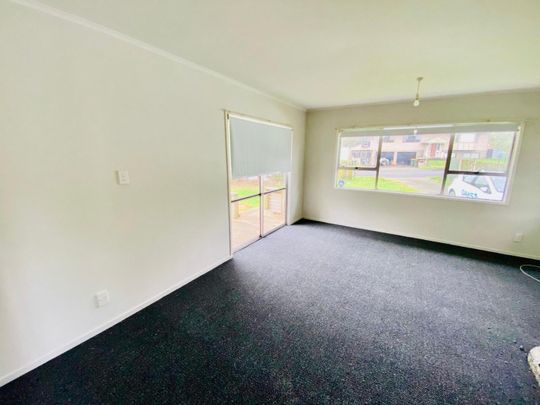 PAPAKURA, 3 BEDROOMS - Photo 1