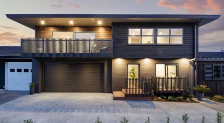 Modern Coastal Living in the Heart of Milford - 2/1 Omana Road, Milford - Photo 2