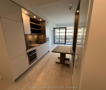 Waldorf Astoria Lofts #1401 - Photo 3