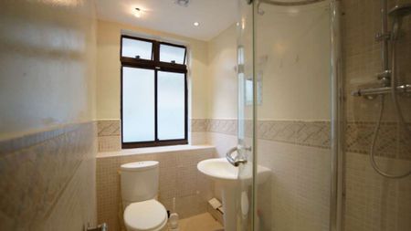 Price £1,600 pcm - Available 26/05/2025 - Furnished / Unfurnished - Photo 2