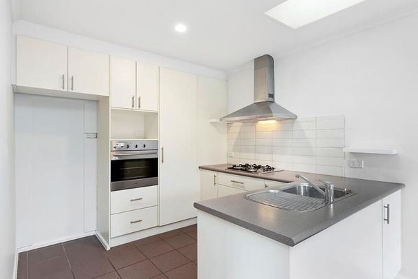 6/26 Berrima Road, Rosanna - Photo 1