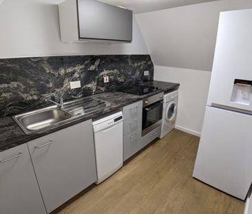 2 bedroom flat to rent - Photo 5