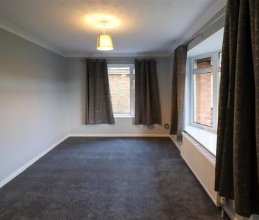 2 bedroom bungalow to rent - Photo 4