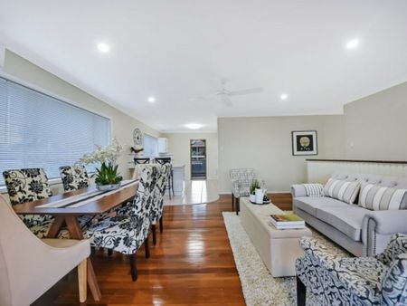 22 Fairlane Street, Chermside West QLD, Belconnen - Photo 2