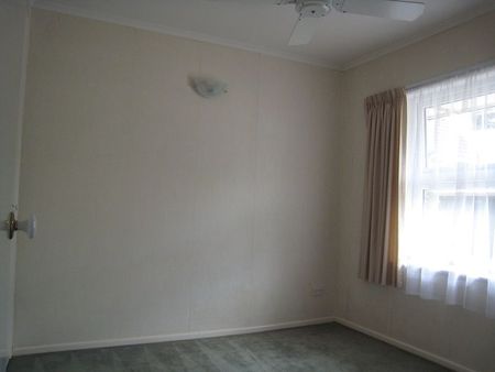Milford sunny two bedroom unit - Photo 3