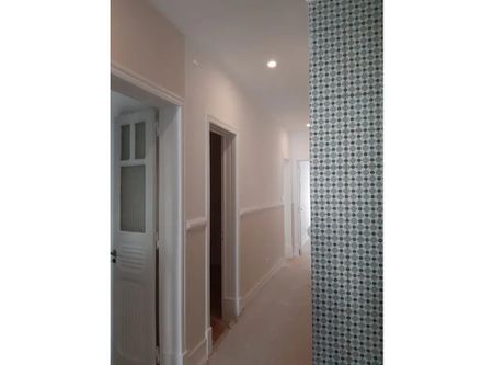 Rua Augusto Gil, Lisbon, Lisbon 1000-065 - Photo 5