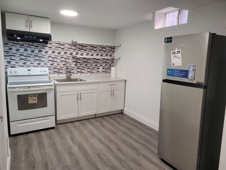 For Lease - 76 William Honey Crescent, Markham, Ontario - Photo 3