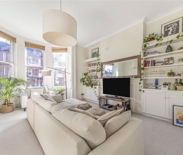 St James`s Terrace, London, SW12 - Photo 1