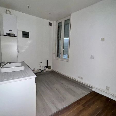 Location Appartement 3 pièces 50 m2 à Saint-Quentin - Photo 4