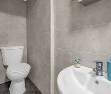 4 bedroom house to rent - Photo 3