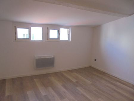 Appartement 1 pièces 14m2 MARSEILLE 5EME 416 euros - Photo 4