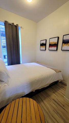 For Lease - 212 Wilson Street Unit# 1, Hamilton, Ontario - Photo 2