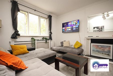 3 Bedroom Flat To Rent - Photo 2
