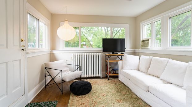 For Lease - 218 Rusholme Road Unit# Upper, Toronto, Ontario - Photo 1