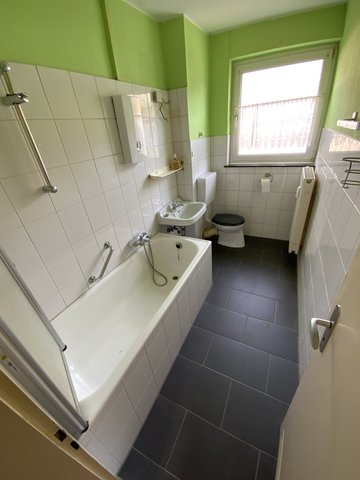 4-Zimmer-Wohnung mit Balkon in Gummersbach! - Photo 4