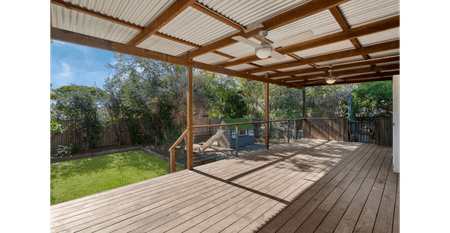 Cottage Charm in Mitchelton: Embrace Comfort and Style! - Photo 3