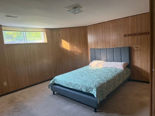 For Lease - 72 La Rose Avenue, Toronto, Ontario - Photo 1