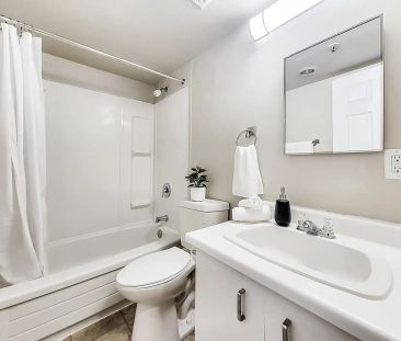 Embassy Apartments - Choose your rent level - Call for Details - Al... - Photo 4