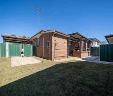 Renovated Throughout! - Photo 5