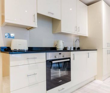 Studio to rent - Photo 6