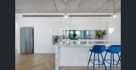 Luxury ground floor residence - Photo 2