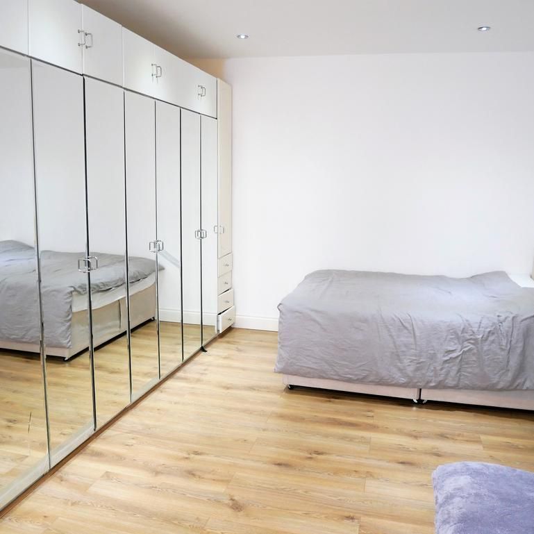 1 bedroom flat to rent - Photo 1