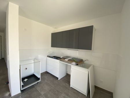 Location Maison 4 pièces 86m² LE MANS 72000 - Photo 3