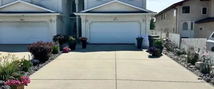 Spacious 5 bedroom Family Home for Rent in Beautiful Belle Rive (North Edmonton) | Edmonton - Photo 1