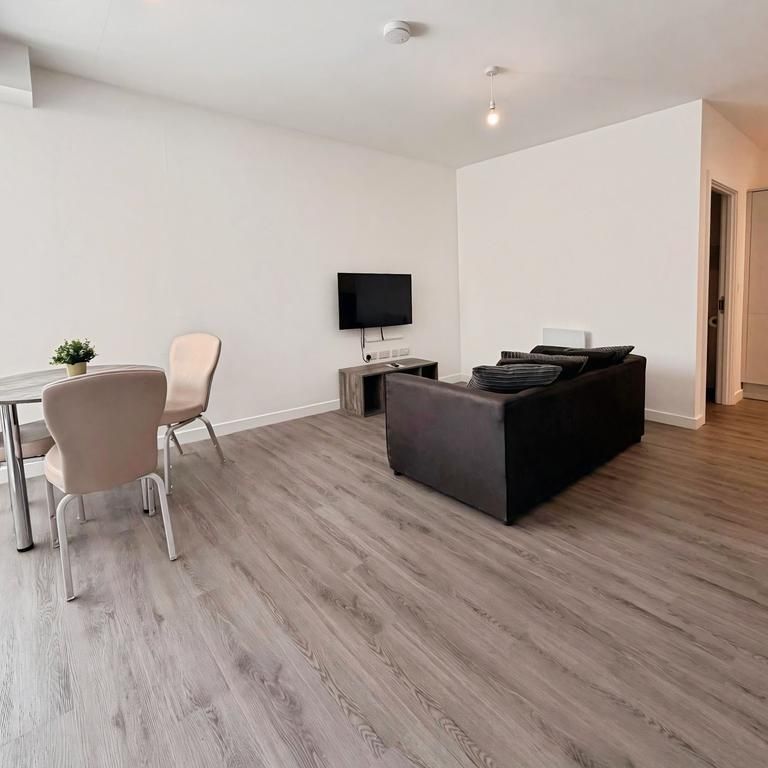 2 bedroom apartment to rent - Photo 1
