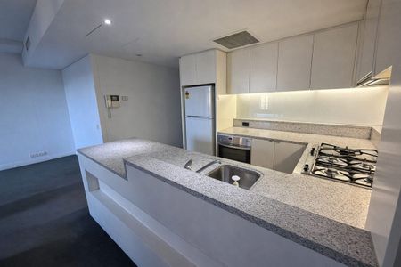 Rare and Oversized Two Bedroom Apartment - Photo 3