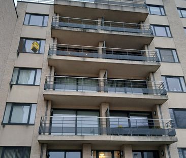 Appartement met 2 ruime slaapkamer nabij Sint-Pietersstation - Photo 1