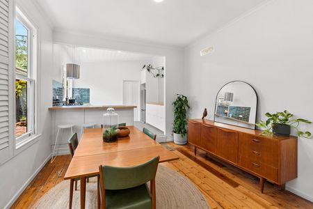 126 Bellair Street, Kensington VIC 3031 - Photo 5