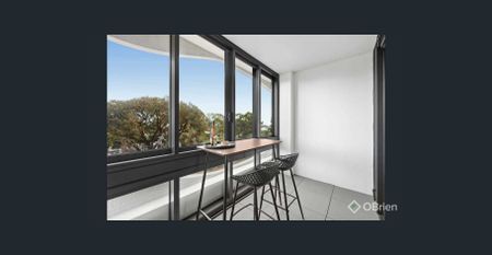 Light-Filled Bayside Living at Hampton Quarter - Photo 4