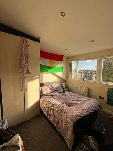 2 bedroom flat to rent - Photo 4
