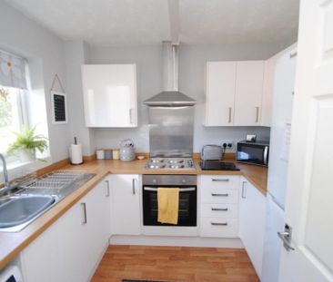 2 bedroom terraced house to rent - Photo 5