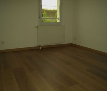 T2 + PARKING + BALCON POITIERS - 2 pièce(s) - 47.05 m2 - Photo 2
