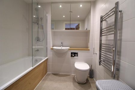 2 bedroom apartment to rent - Photo 5