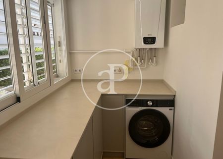 Ground floor apartment for long-term rent in La Bonanova - Foto 2