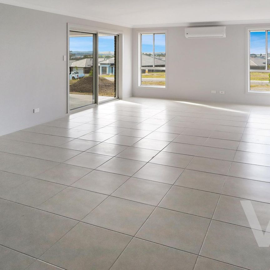 74 Redwood Drive, Gillieston Heights NSW 2321 - House For Rent | Domain - Photo 1