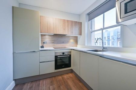 2 bedroom flat to rent - Photo 5