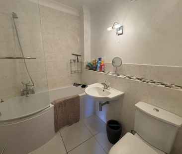 2 bedroom bungalow to rent - Photo 6