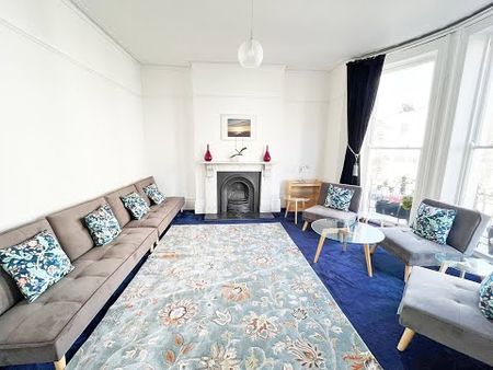 Room in a Shared House, Lansdowne Place, BN3 - Photo 3