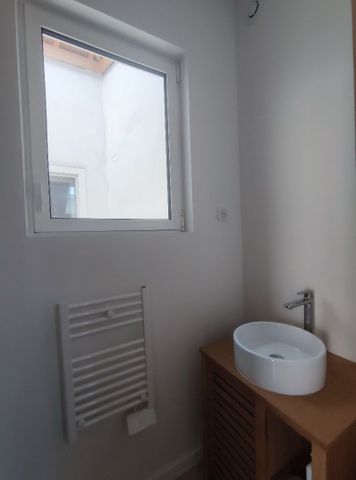 Location Appartement 3 pièces 40m² SETE 34200 - Photo 5